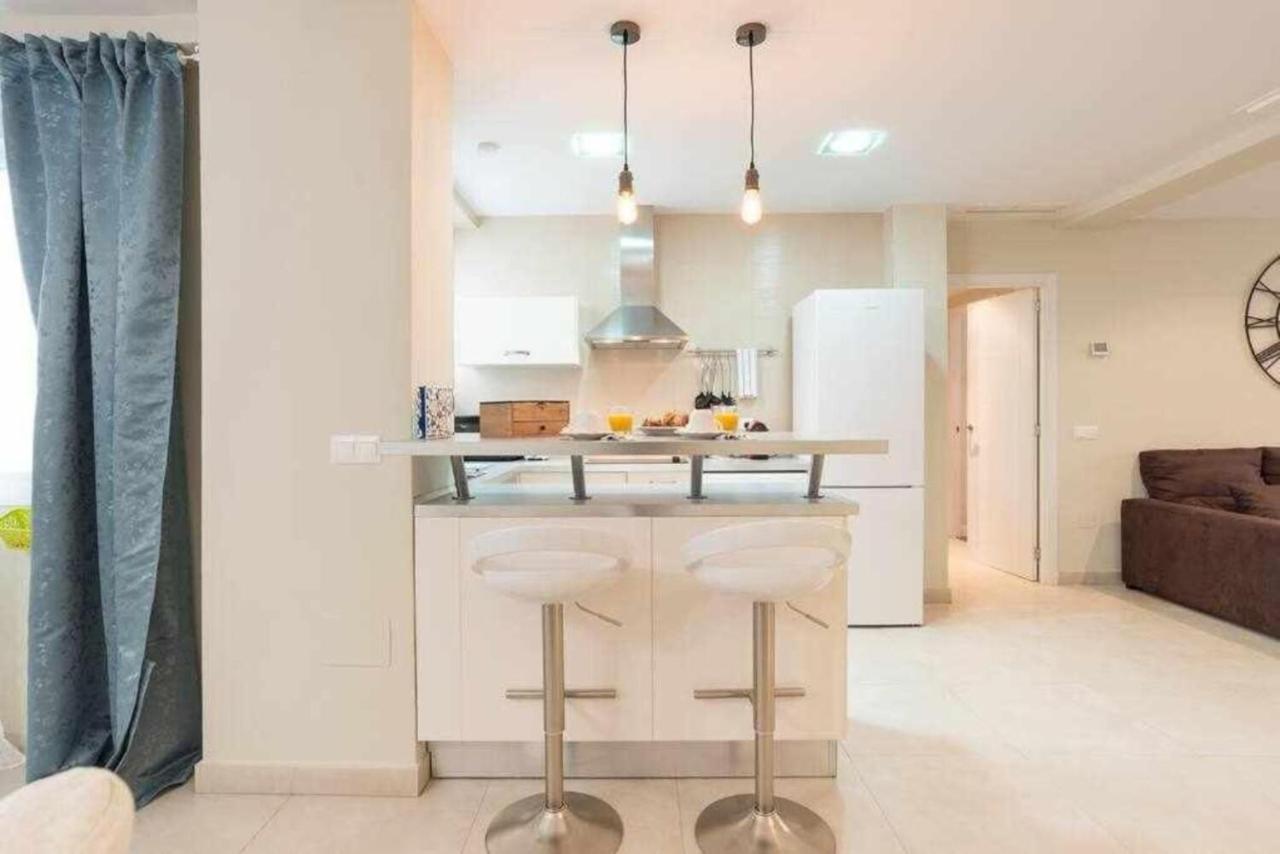 Apartamento Premium Junto A Catedral Malaga Exterior photo