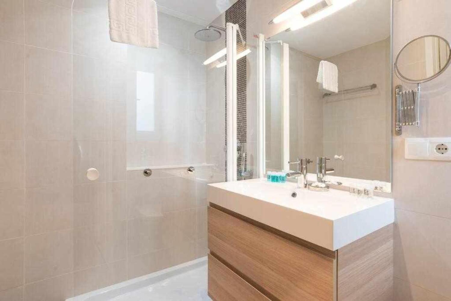 Apartamento Premium Junto A Catedral Malaga Exterior photo