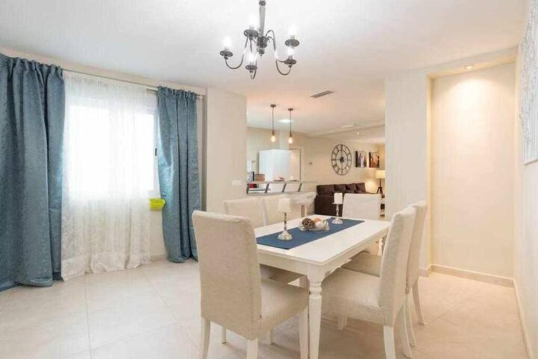 Apartamento Premium Junto A Catedral Malaga Exterior photo